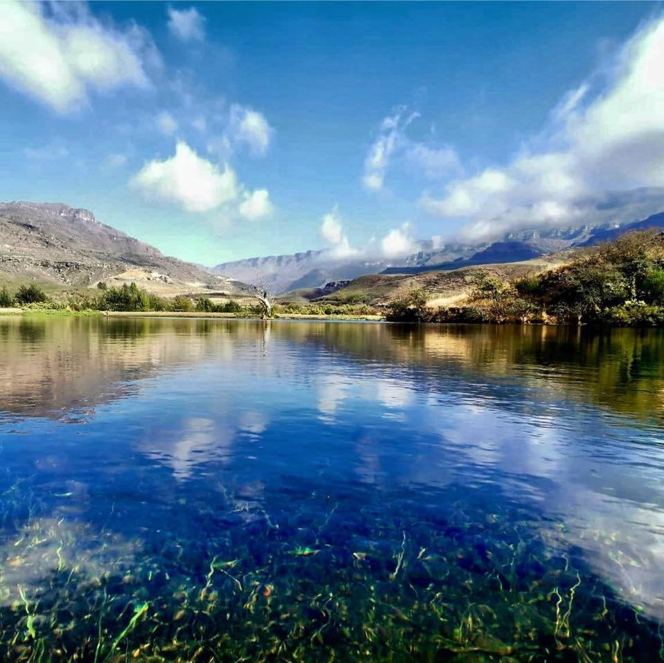 Mkomazana Mountain Cottages Himeville Bagian luar foto